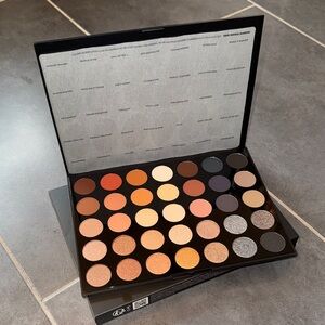 New! Morphe Eyeshadow Palette- 35MI Magic Mirror- Artistry Palette